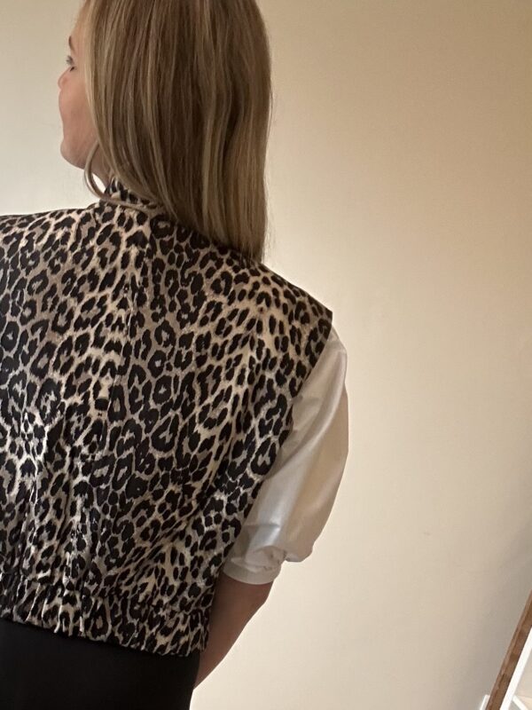 Leopard Gilet - Tess - Afbeelding 2